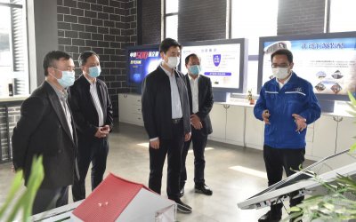 四川省委常委、宣傳部部長甘霖蒞臨川威集團(tuán)連界基地調(diào)研