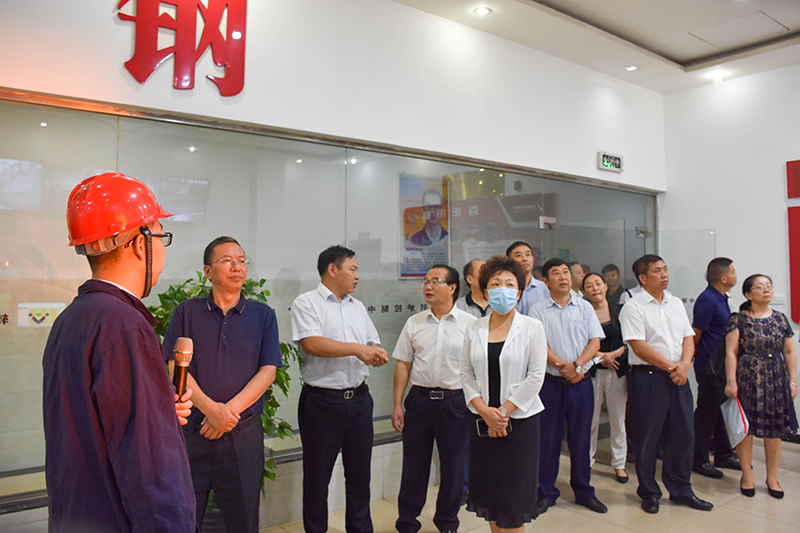 內江市人大常委會辦公室到訪川威集團(圖2)