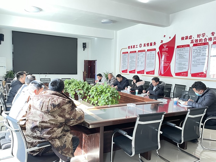 會理市副市長鄭磊蒞臨礦業總公司會理區域礦山檢查(圖2) 會理市副市長鄭磊蒞臨礦業總公司會理區域礦山檢查(圖2)