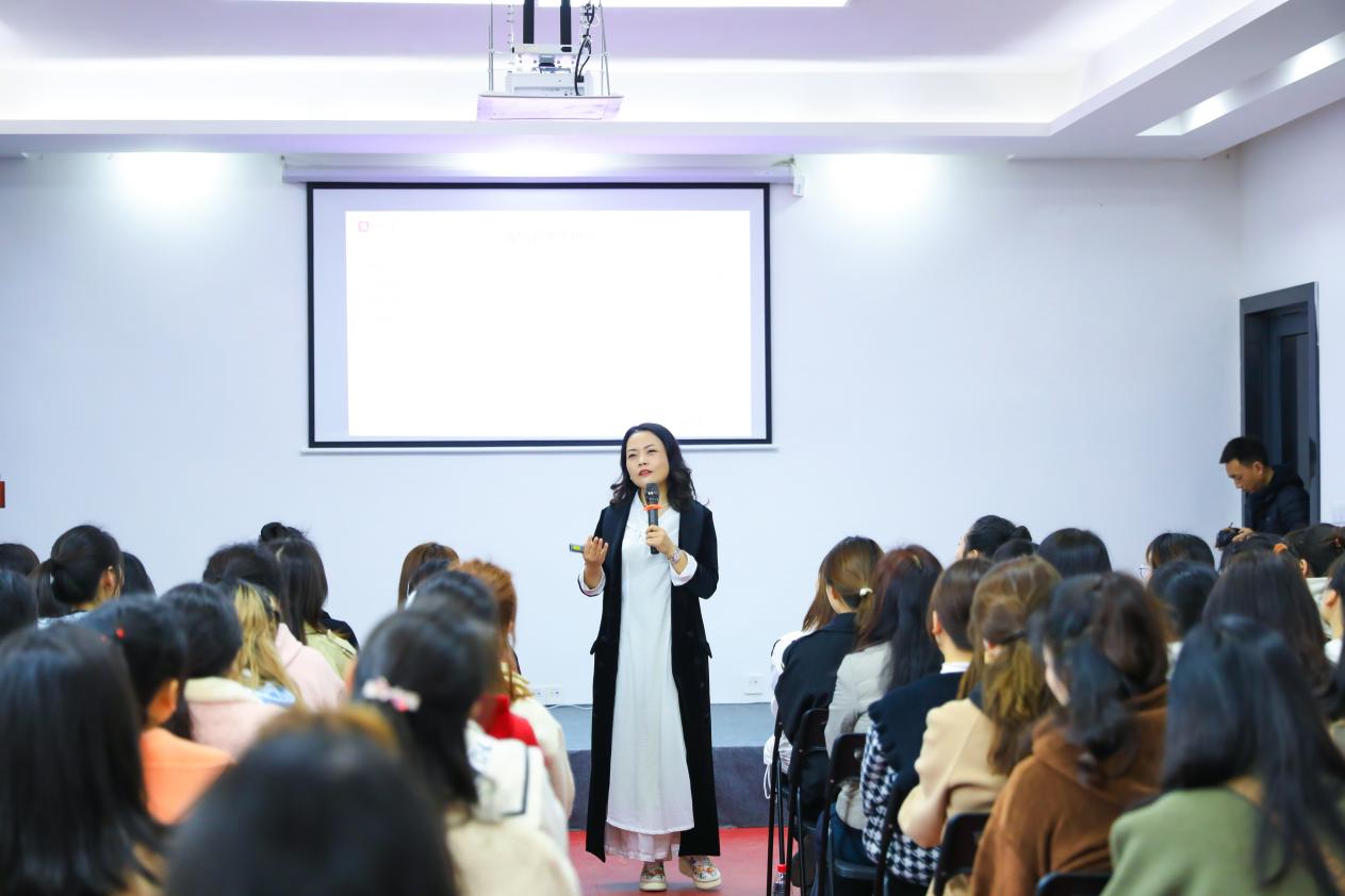 川威集團(tuán)開展2023年慶“三八”國際婦女節(jié)系列活動(圖9) 川威集團(tuán)開展2023年慶“三八”國際婦女節(jié)系列活動(圖9)