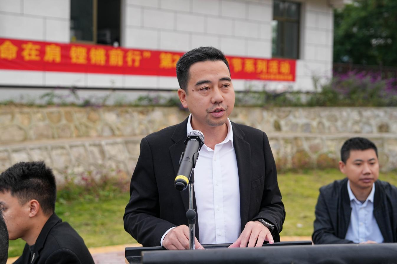使命在肩 鏗鏘前行——釩鈦科技召開慶祝第二十四個中國記者節暨新聞宣傳總結表彰會(圖4) 使命在肩 鏗鏘前行——釩鈦科技召開慶祝第二十四個中國記者節暨新聞宣傳總結表彰會(圖4)