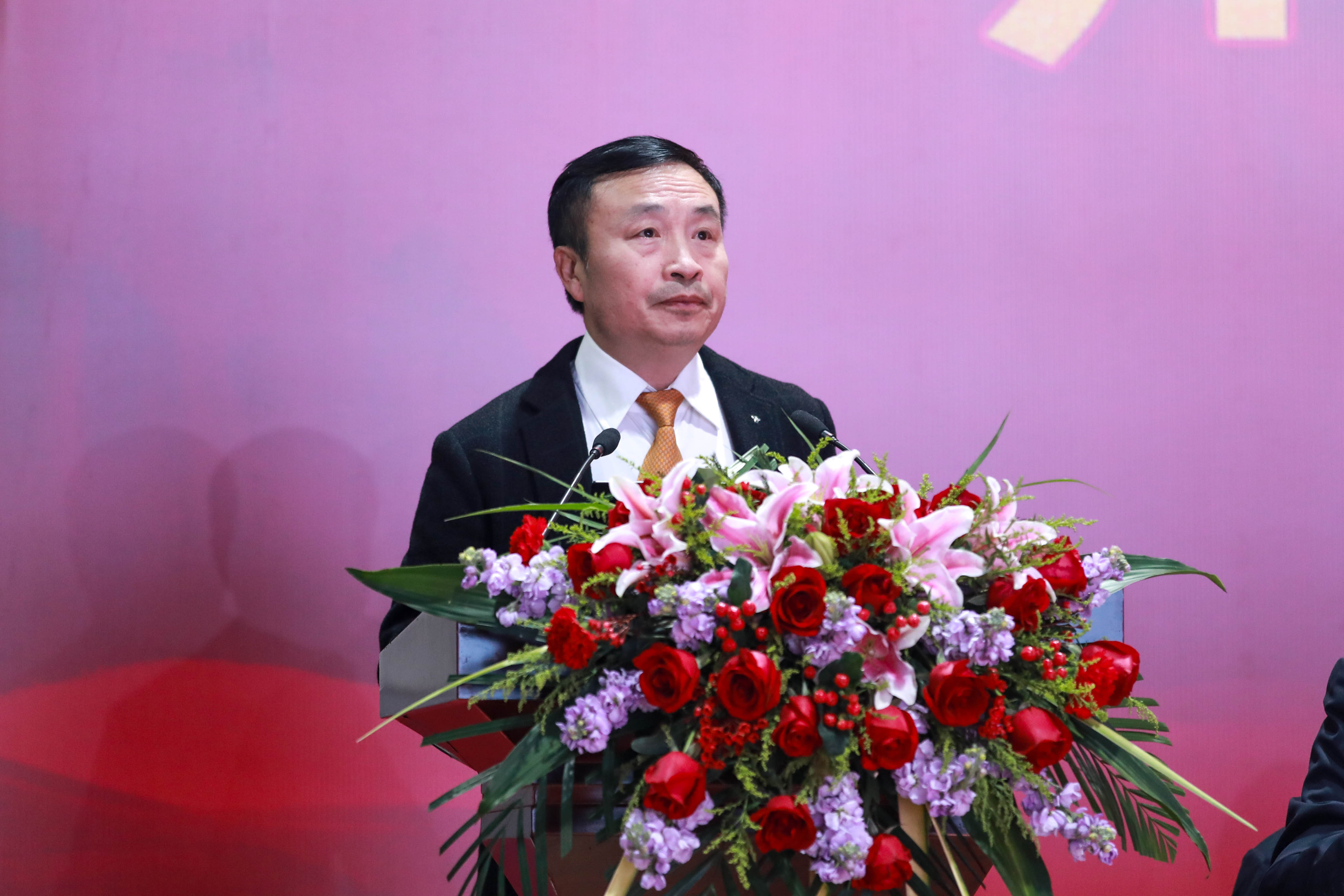 不折不撓 剩者為王——集團公司隆重召開2023年年會(圖4) 不折不撓 剩者為王——集團公司隆重召開2023年年會(圖4)