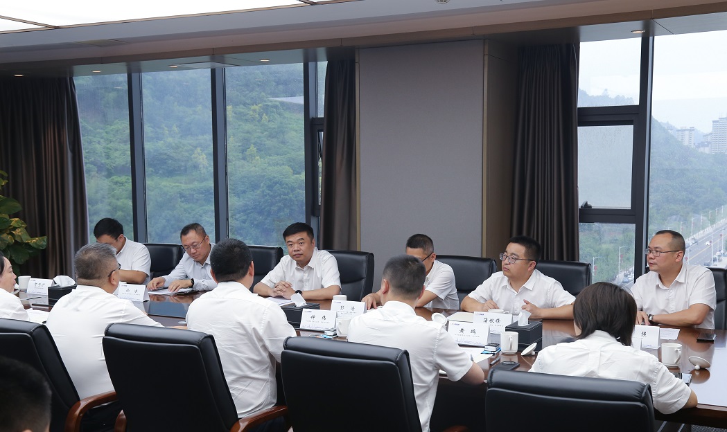 四川興榮能源·四川通宇物流簽署戰略合作協議(圖3) 四川興榮能源·四川通宇物流簽署戰略合作協議(圖3)