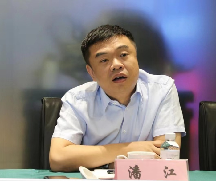 上海鋼聯(lián)到訪川威集團(tuán) 研判川渝市場趨勢、共話鋼市行業(yè)前景(圖2) 上海鋼聯(lián)到訪川威集團(tuán) 研判川渝市場趨勢、共話鋼市行業(yè)前景(圖2)