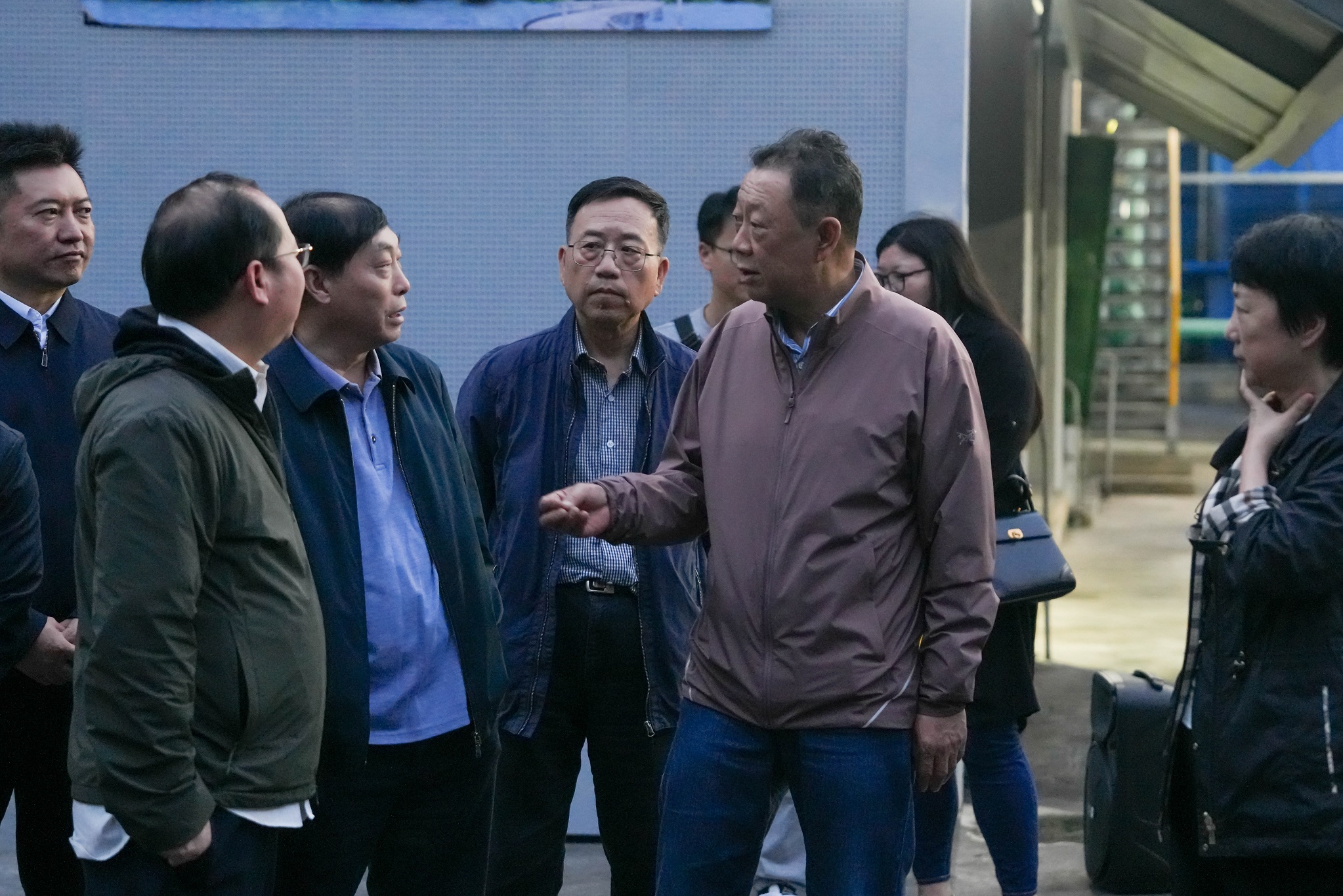 省高科協理事長,省政協黨組原副書記、副主席曲木史哈一行到川威調研(圖3) 省高科協理事長,省政協黨組原副書記、副主席曲木史哈一行到川威調研(圖3)