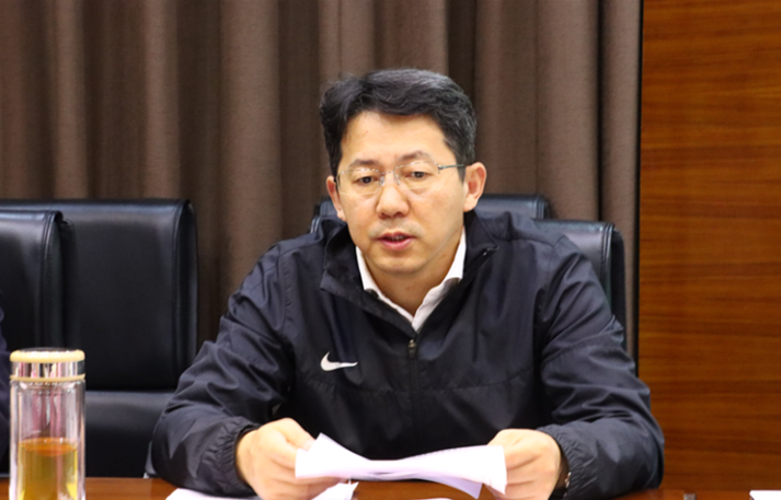 落實超低排放改造 推動行業綠色發展 ——內江市委副書記路松明一行蒞臨星船城公司調研(圖4) 落實超低排放改造 推動行業綠色發展 ——內江市委副書記路松明一行蒞臨星船城公司調研(圖4)